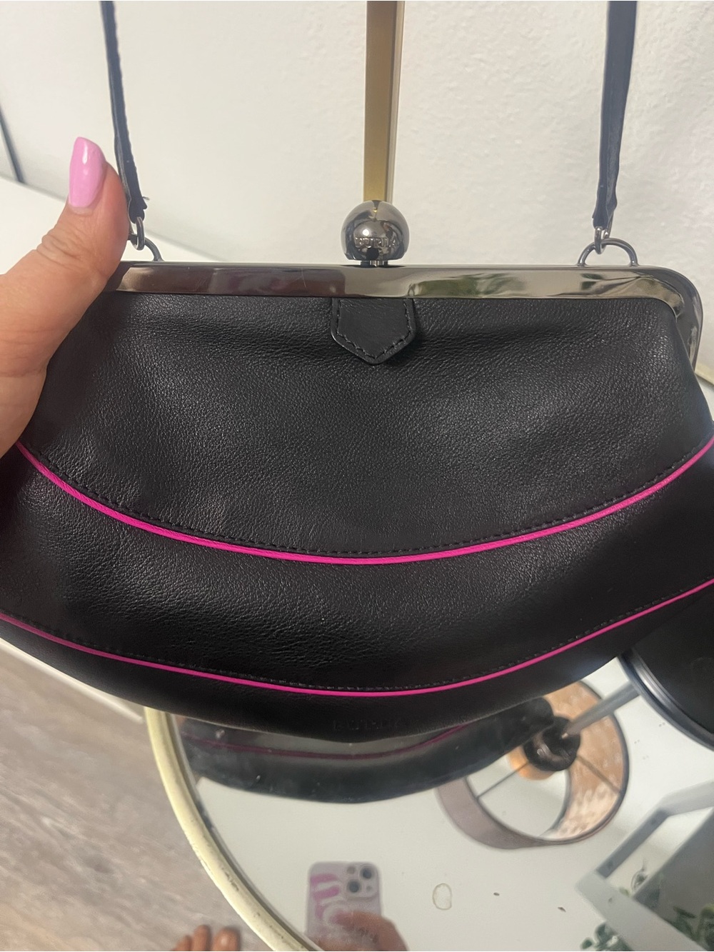 Vintage Furla kiss lock shoulder frame bag EUC - Picture 5 of 10